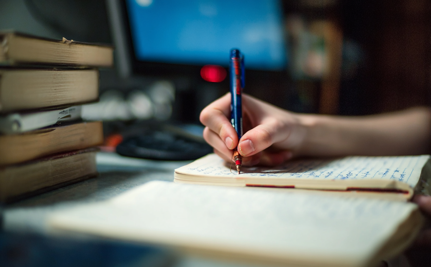 Использование клише при написании курсовых работ